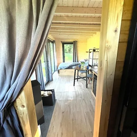 Glamping Loucka ラグジュアリーテント *