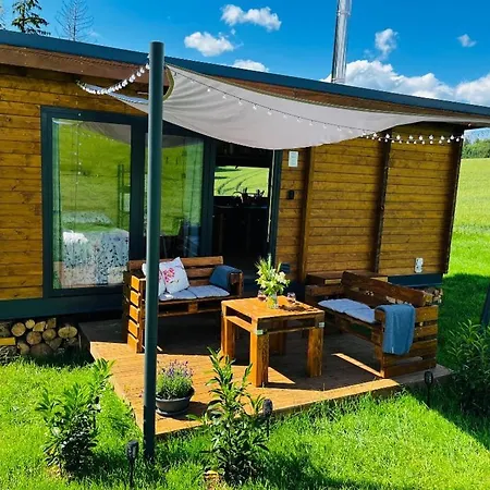 ラグジュアリーテント Glamping Loucka *