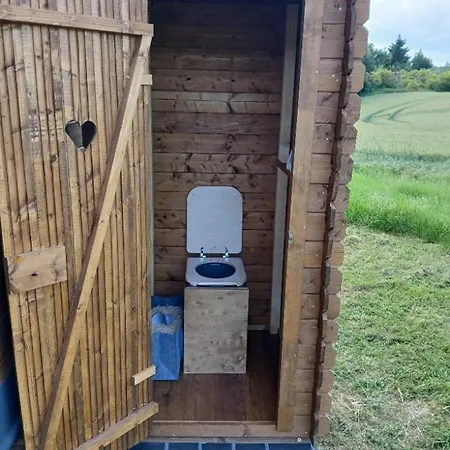 Glamping Loucka ラグジュアリーテント *